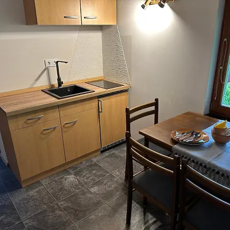 Apartma-buovc