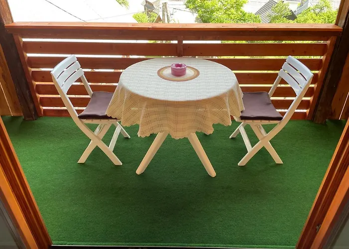 Apartma-buovc * בוהין